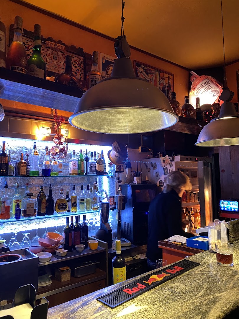 LIBERTY PUB "Via/Sammartino"