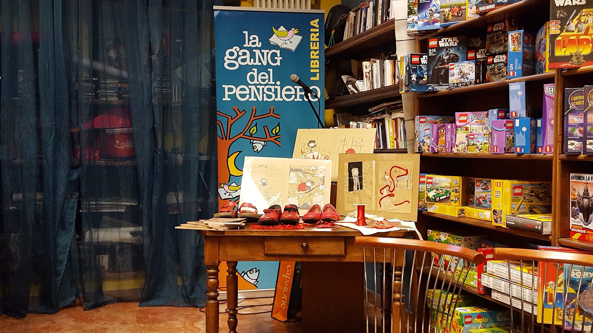 Libreria La Gang Del Pensiero, Torino