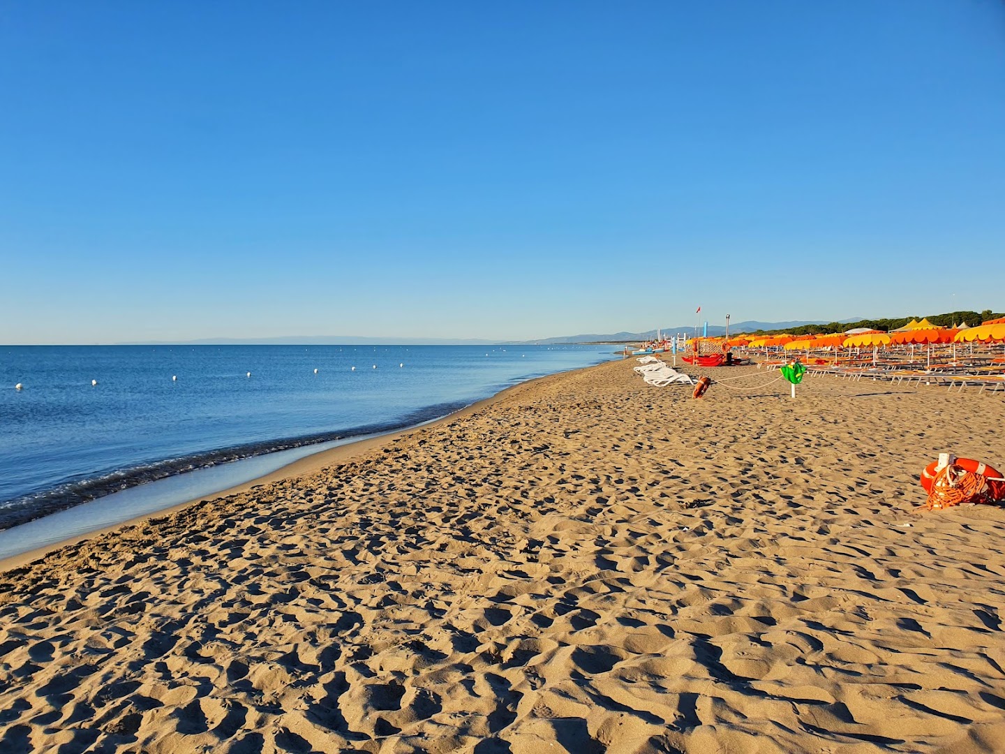 Lido 48 beach