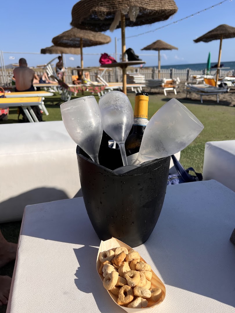Lido Baja Club