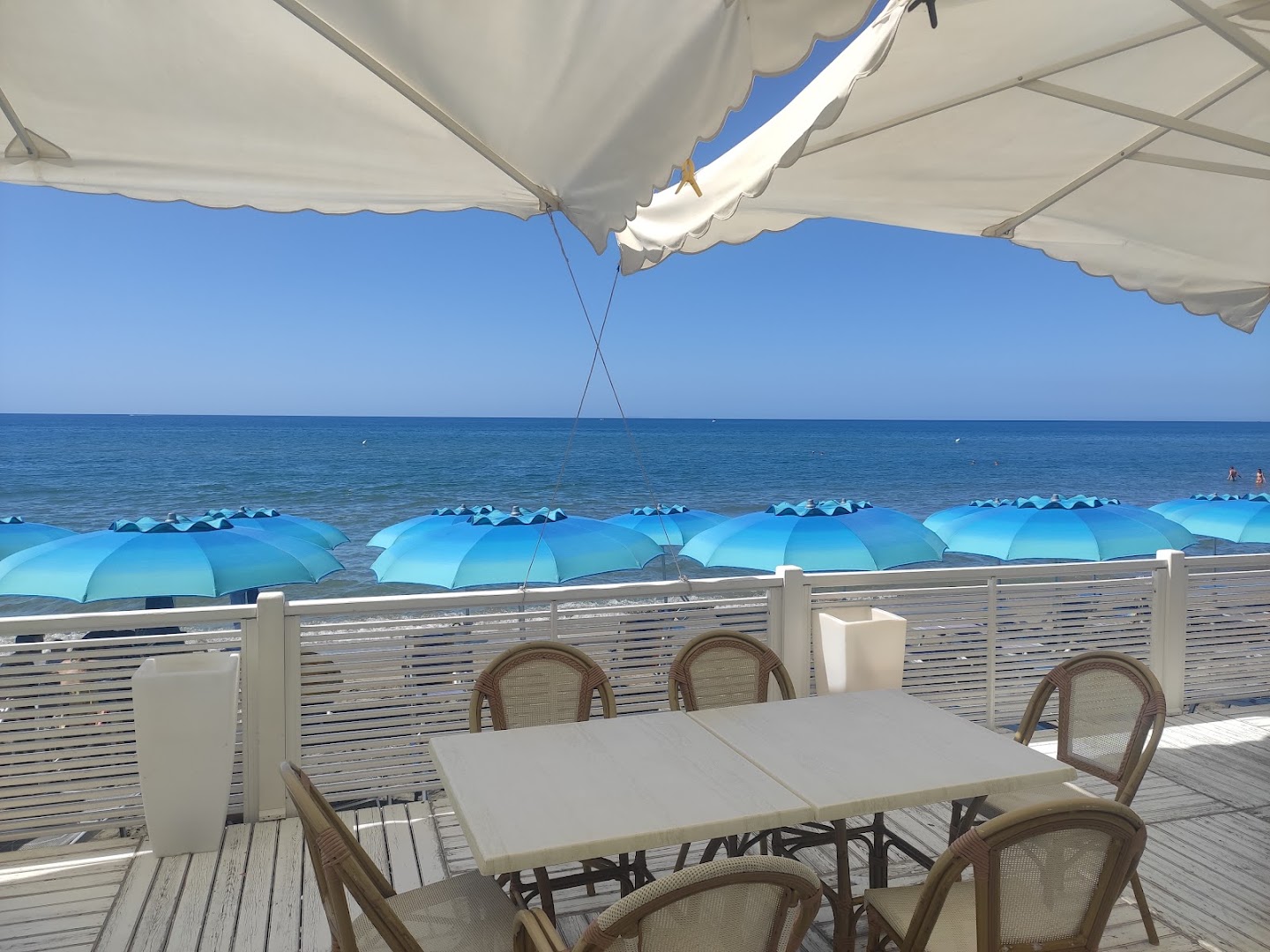 Lido Chalet