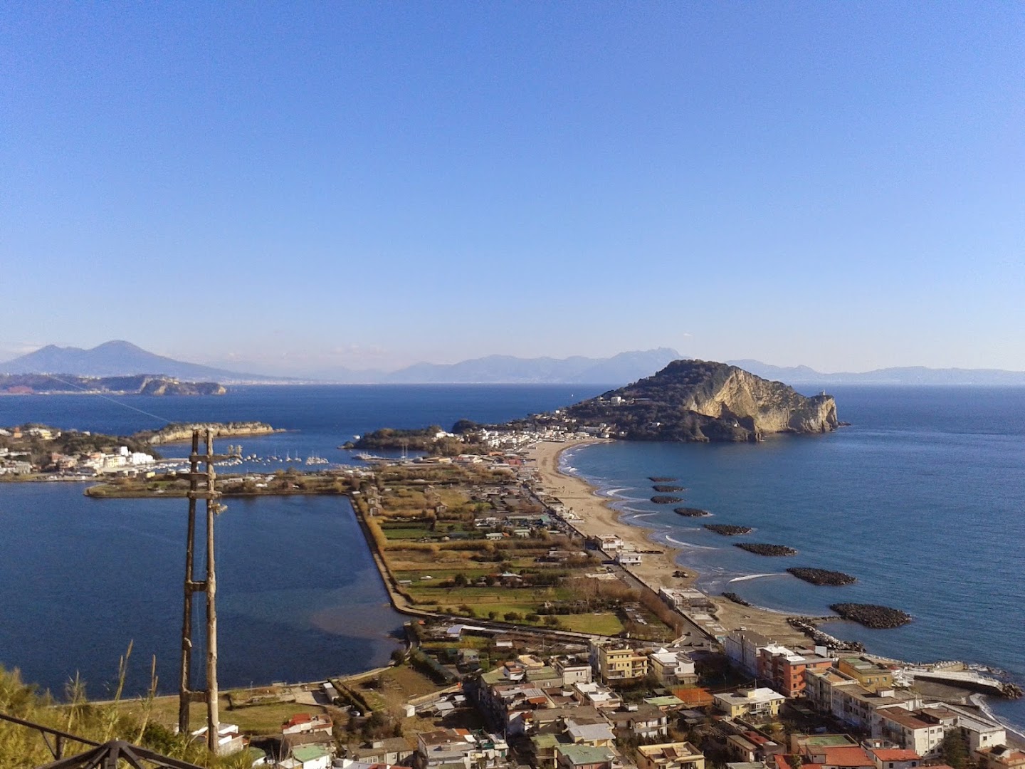 Lido Enea, Bacoli