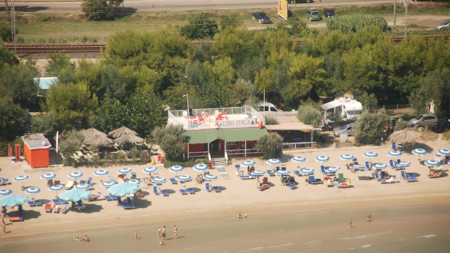 Lido Itaca, Pineto