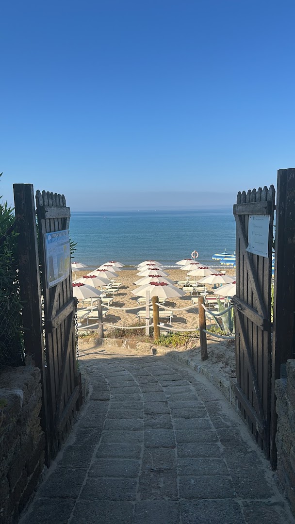 Lido La Peonia