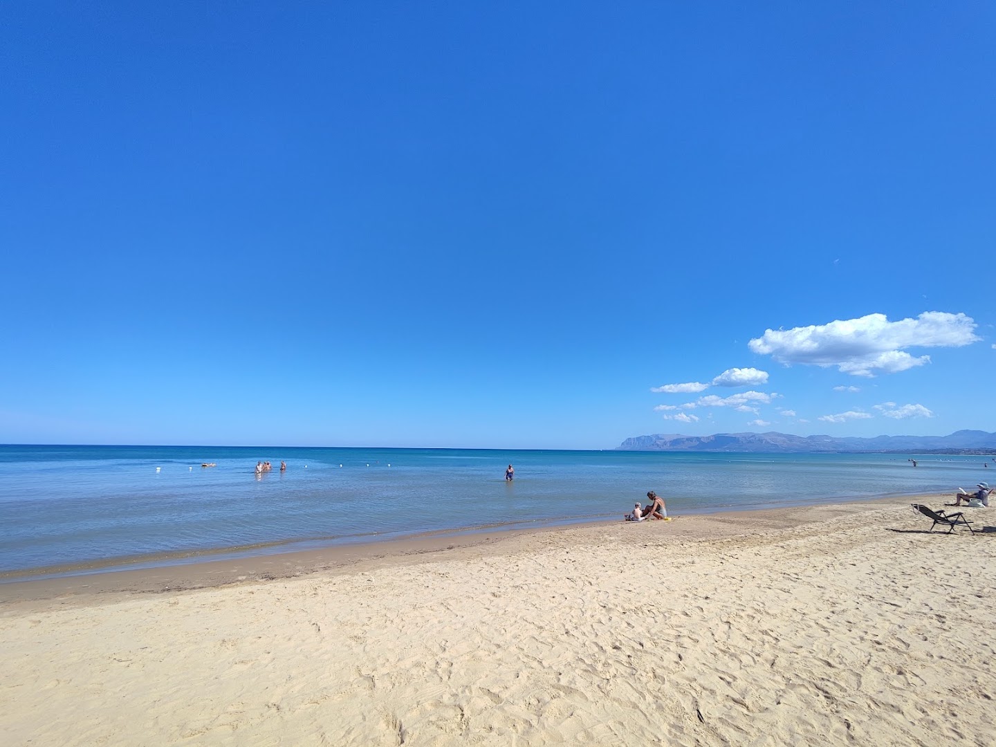 Lido Sunrise Beach Club