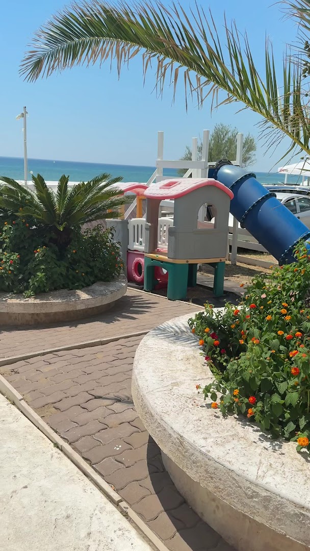 Lido Trocadero