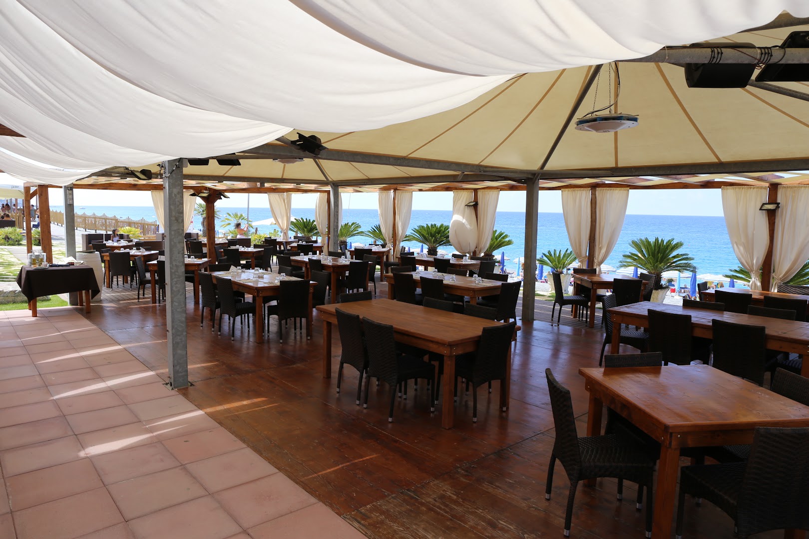 Lido Tropical Sosta Camper di Diamante (Cs)