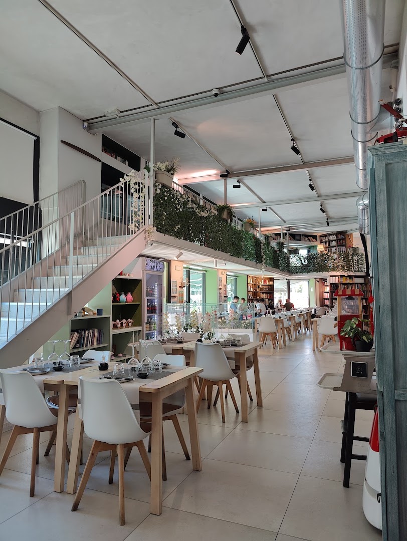 Light Sushi Restaurant