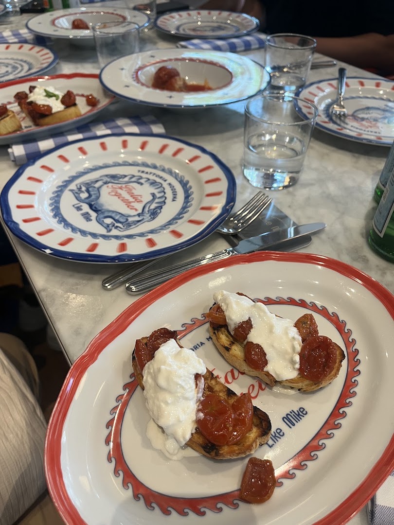Like Mike - Trattoria Moderna | Milano, Milano