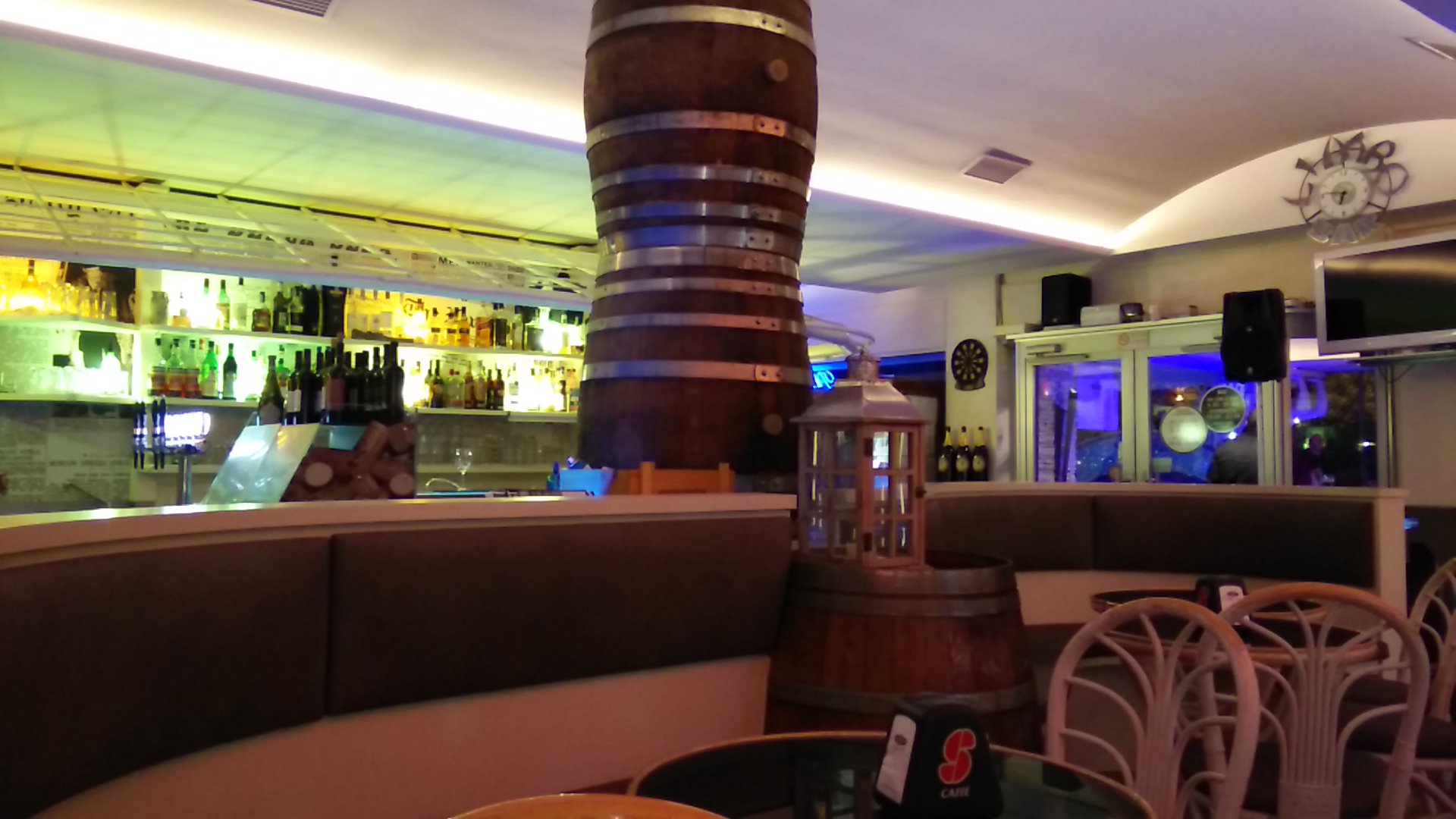 Limbo Lounge Bar | Caffetteria, Pizzeria, Ristorante