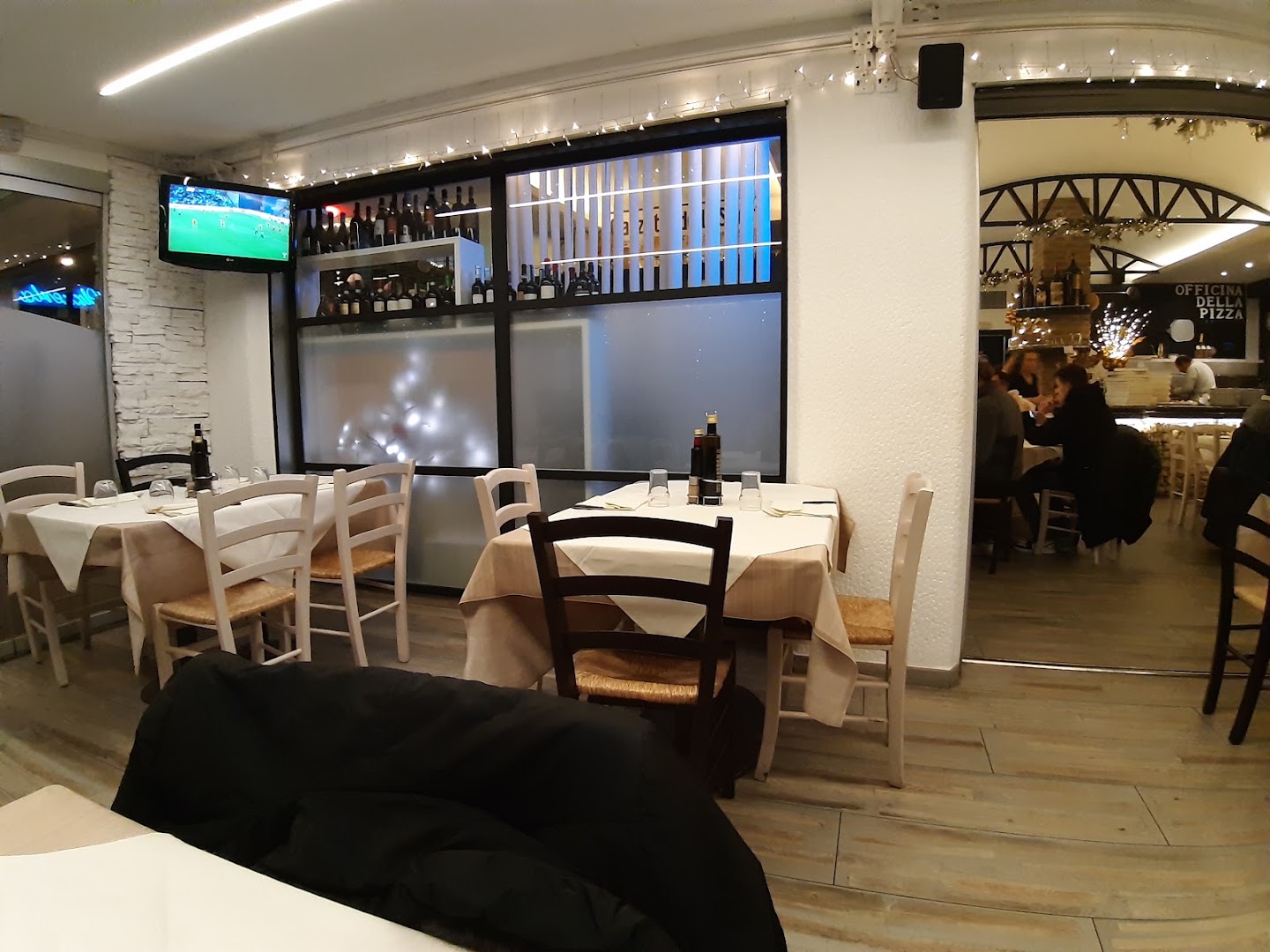 Limbo Lounge Bar | Caffetteria, Pizzeria, Ristorante