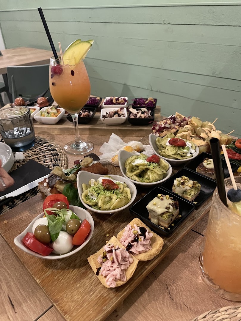 LIME tropical bistrot