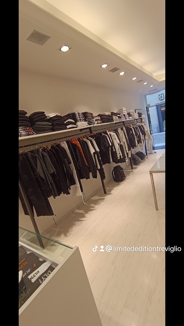 Limited Edition Di Lonati Dario, Treviglio