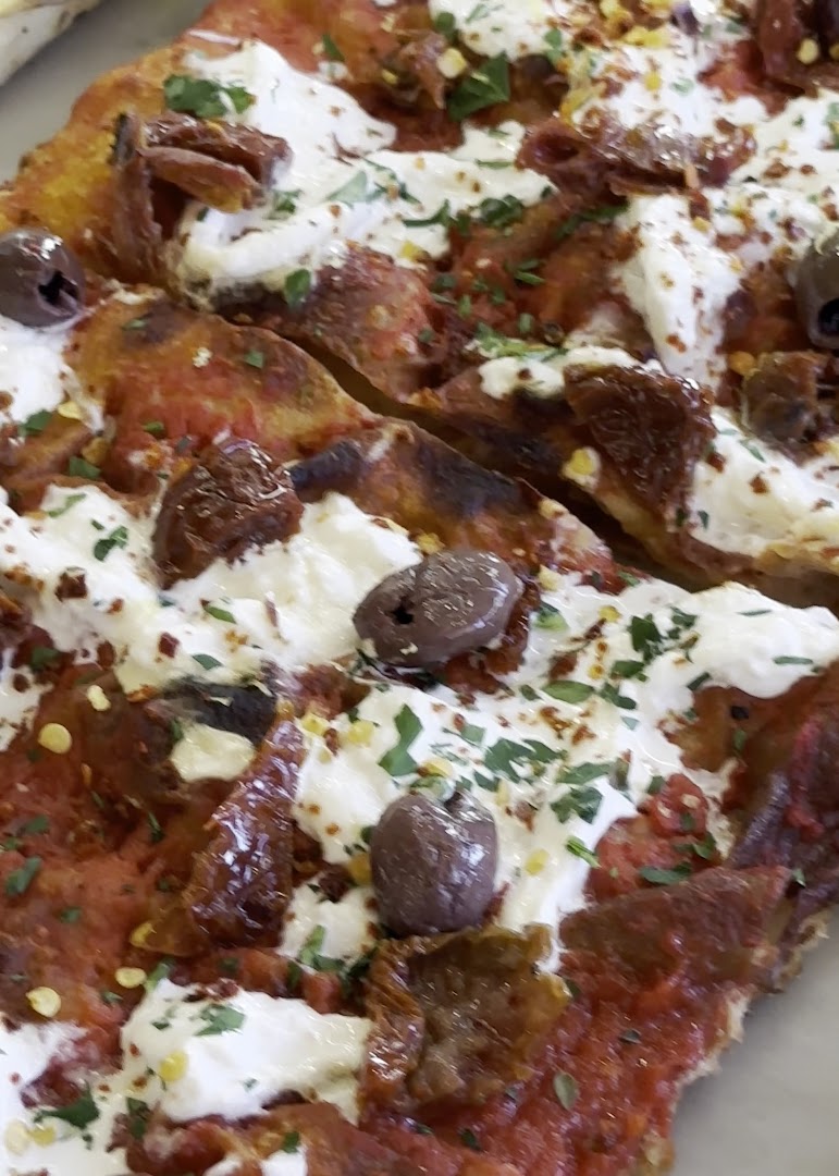 Lina - La Pizza in Teglia