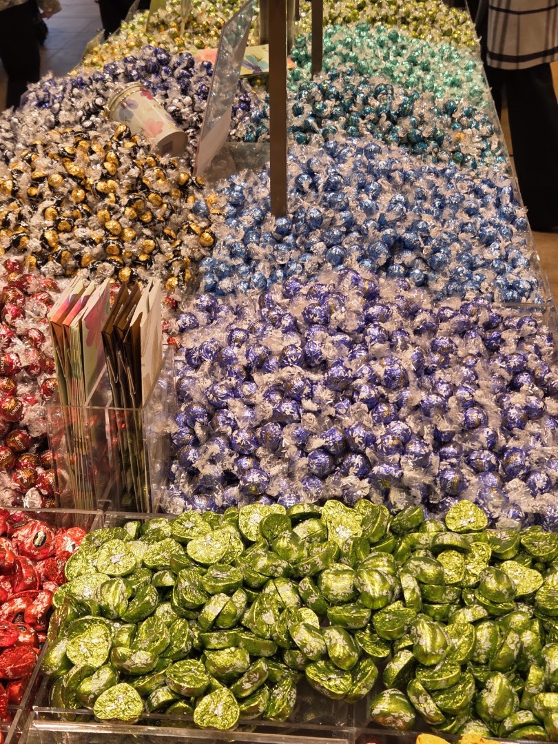 Lindt Chocolate Shop Molfetta