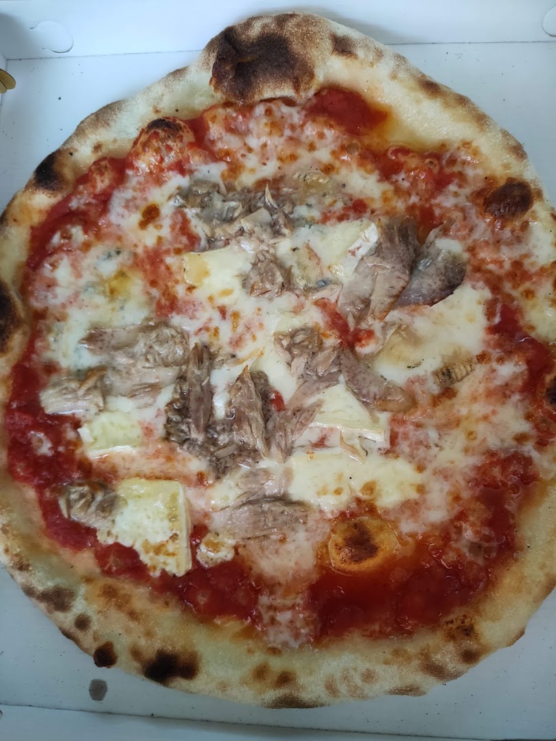 LION bar pizzeria, Centro Oasi Village Malgesso