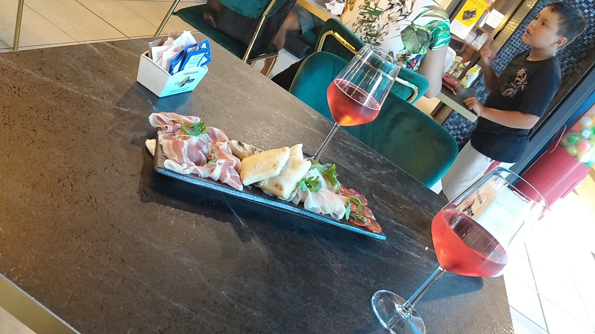 LION bar pizzeria, Centro Oasi Village Malgesso