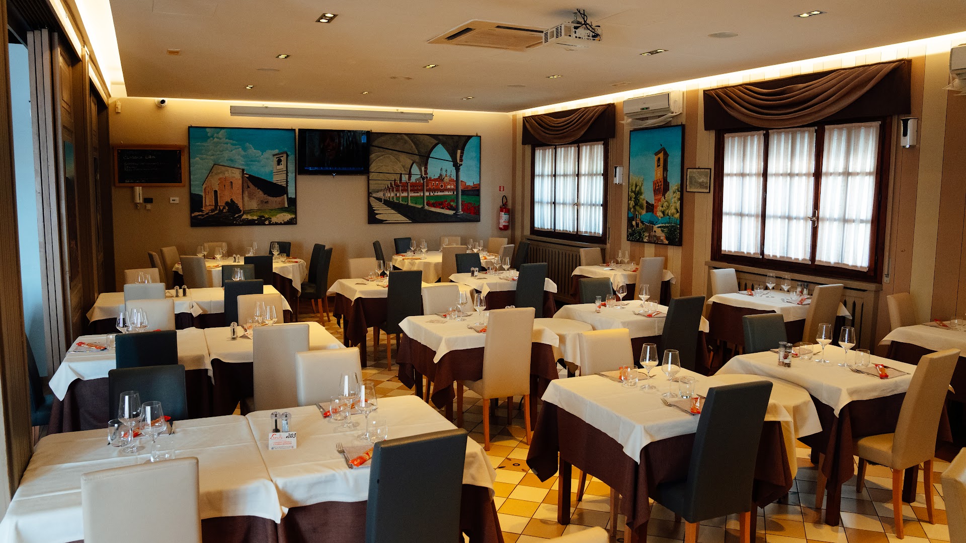 Liros Ristorante - Specialità Di Carne E Pesce Pizzeria Eventi E Cerimonie