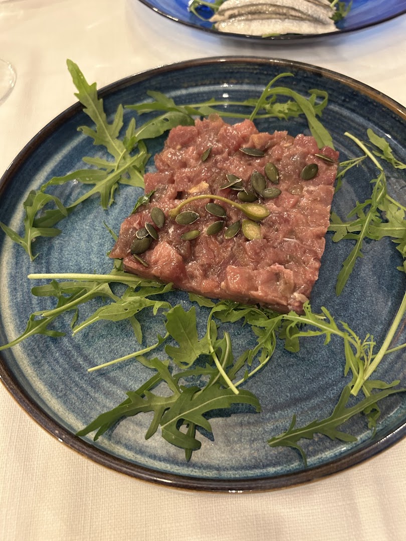 L'Isola Restaurant