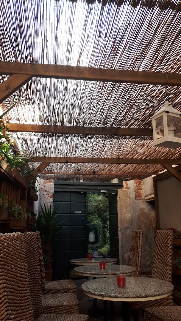 Little Bar