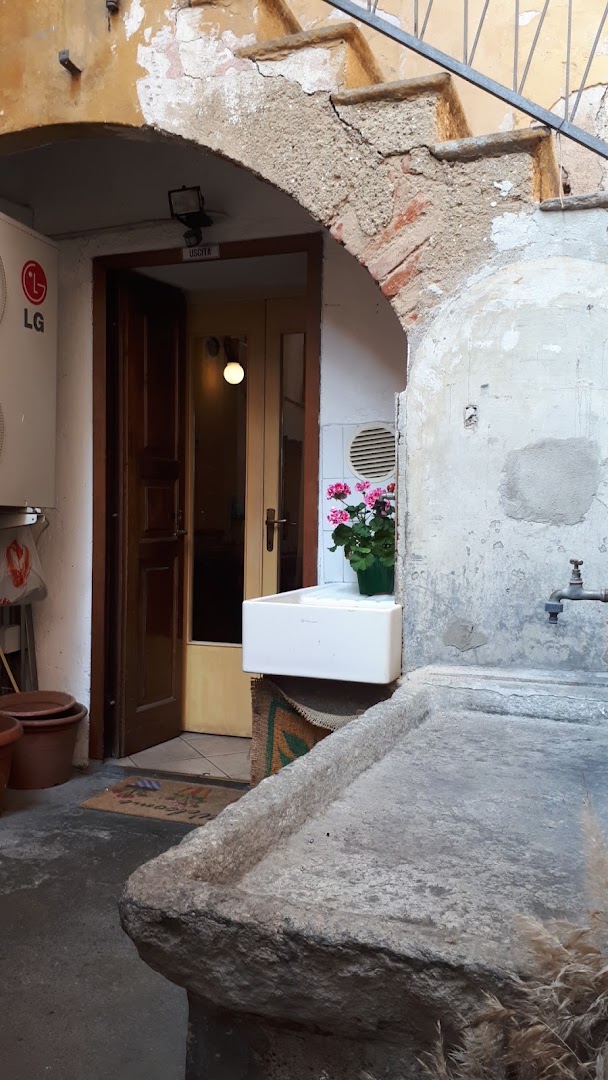 Little Bar