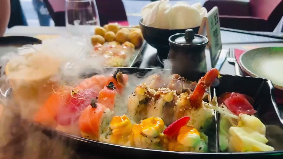 Live - Italian Fusion Restaurant