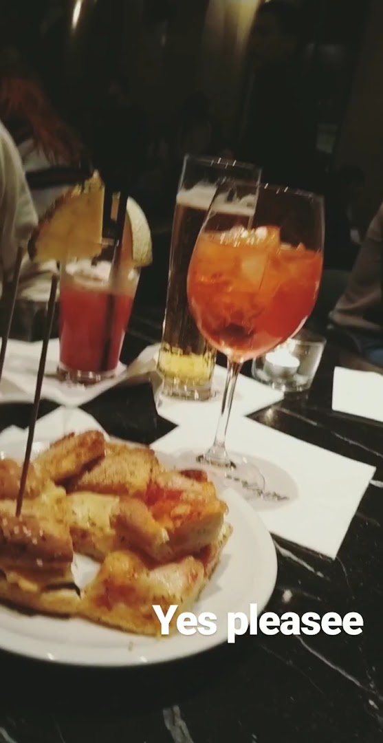 Living Liqueurs & Delights