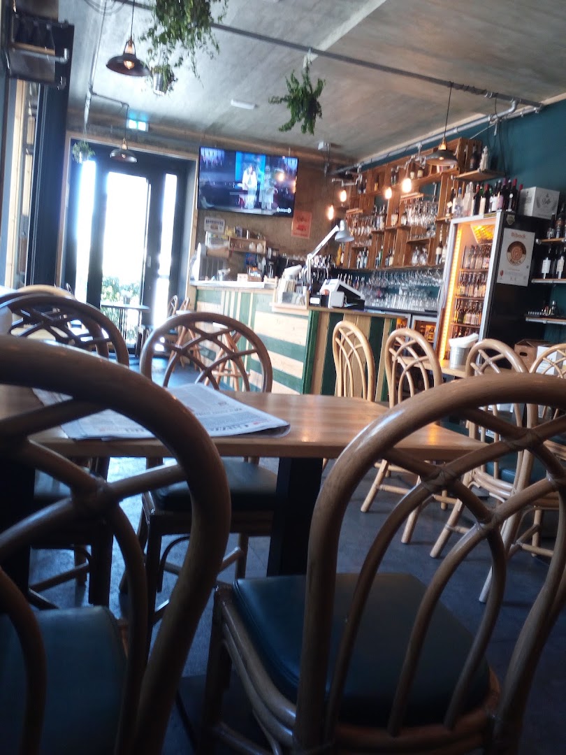 Living Urban Burgerbar