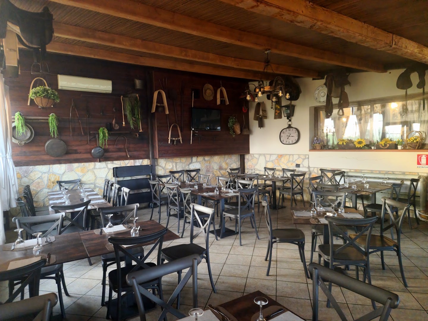 Lo Chalet Baucina Ristorante-Pizzeria