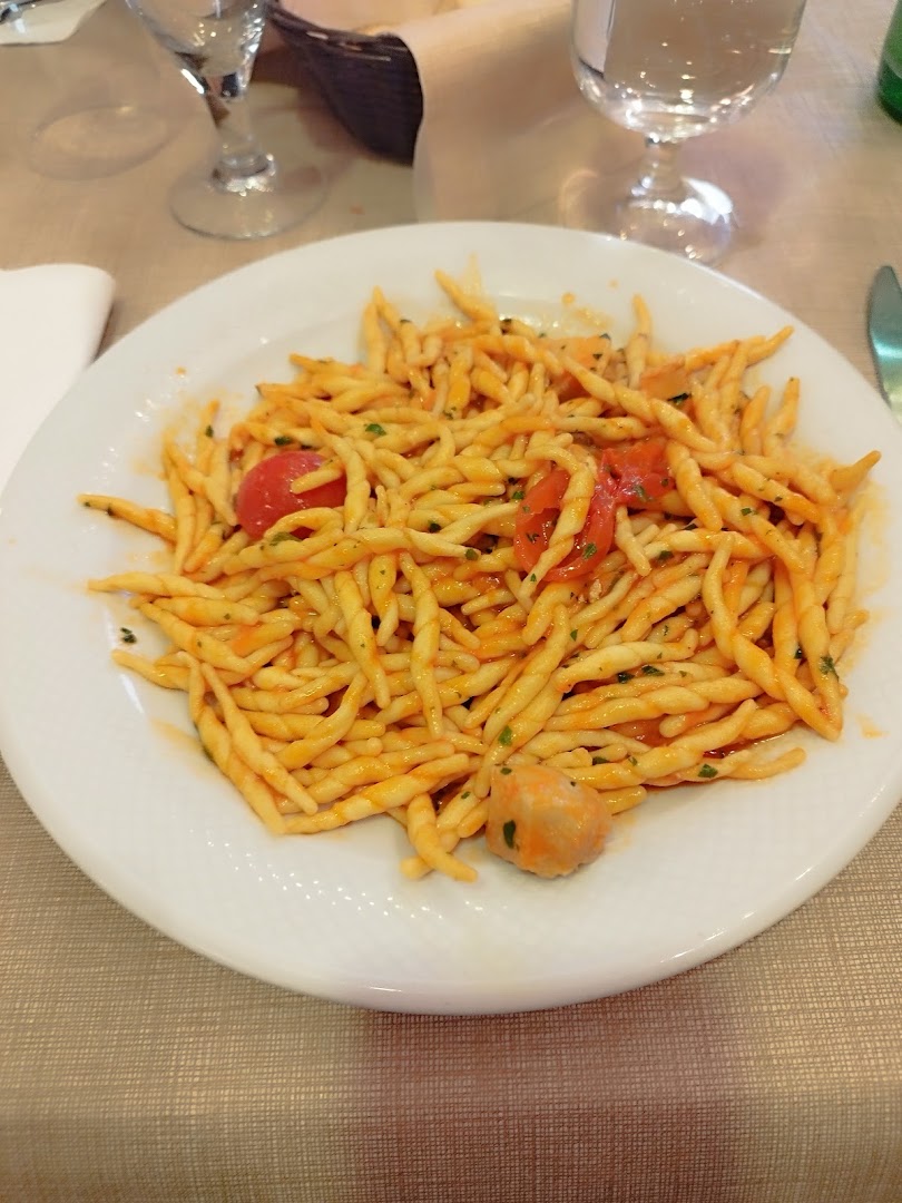 Lo Scacciapensieri Hotel & Restaurant