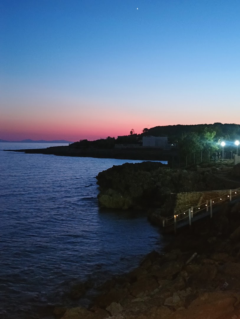 Lo Scoglio Restaurant