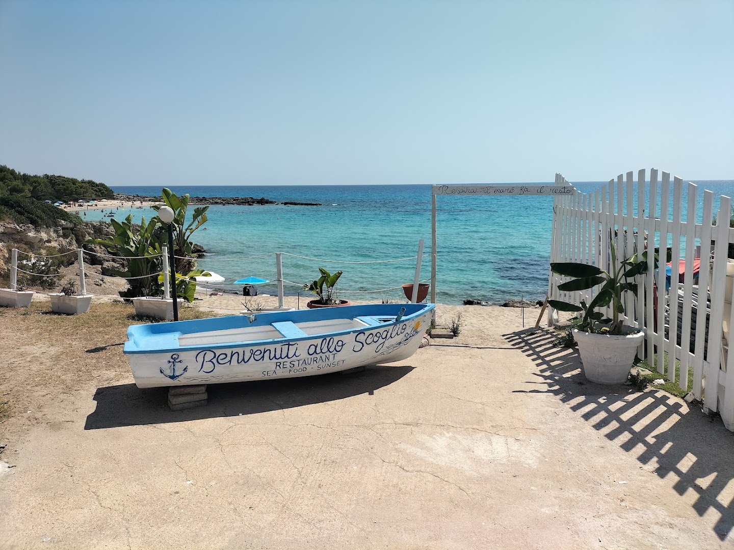 Lo Scoglio Restaurant