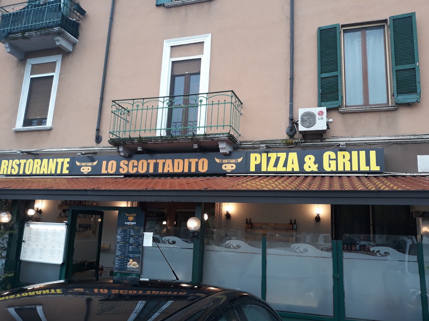 Lo Scottadito • Grill & Pizza