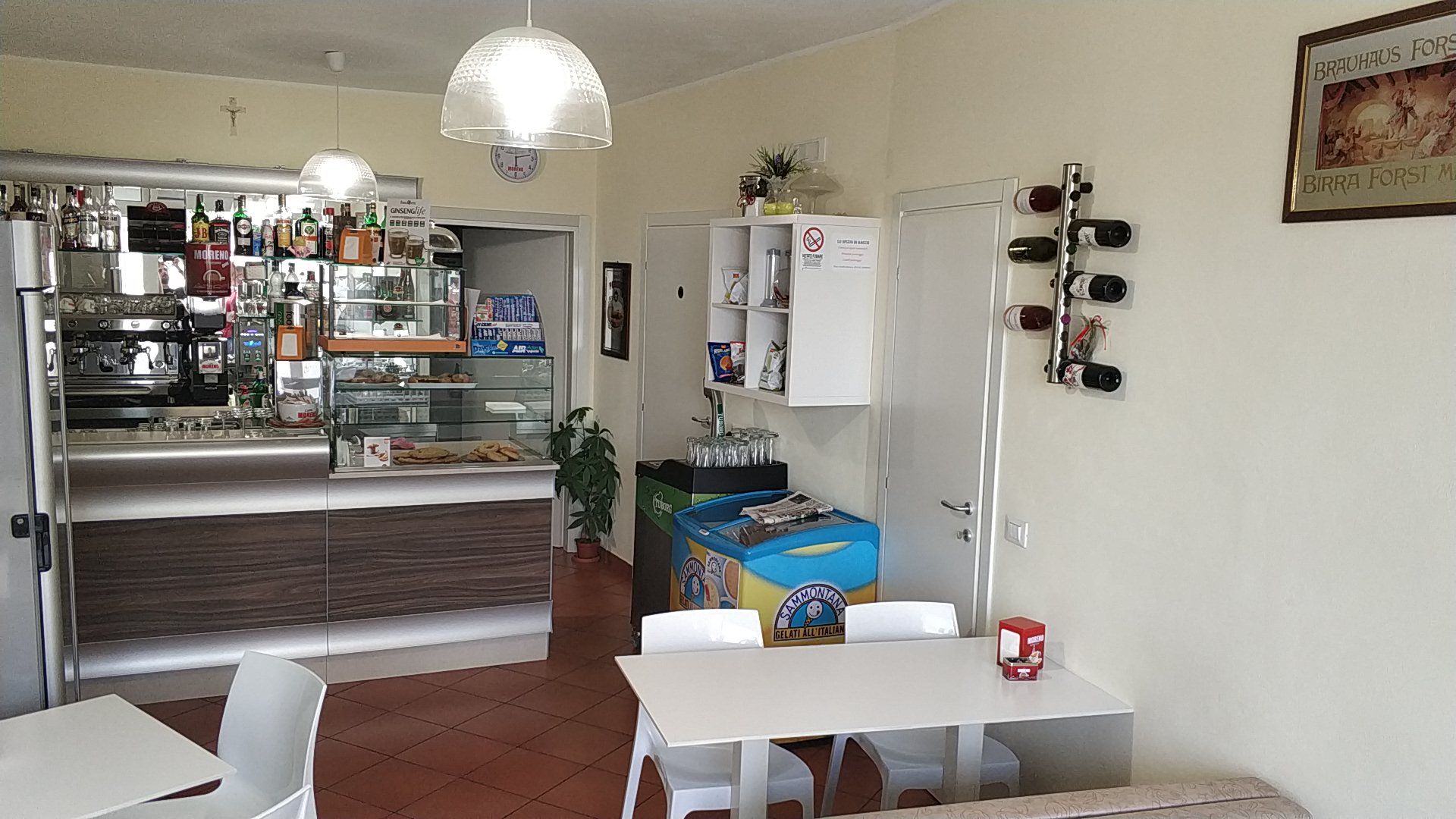 Lo sfizio di Bacco, Altino