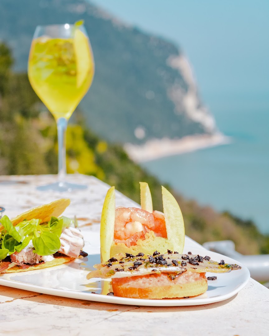 L’Oasi Sirolo - Ristorante & Cocktail