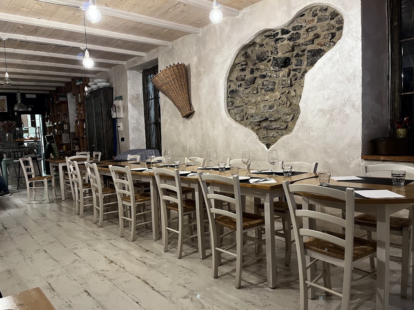 LOCANDA DEI BRAVI Ristorante Bar