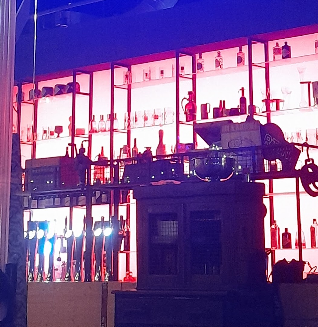 Loft 128 - pizzeria braceria birreria