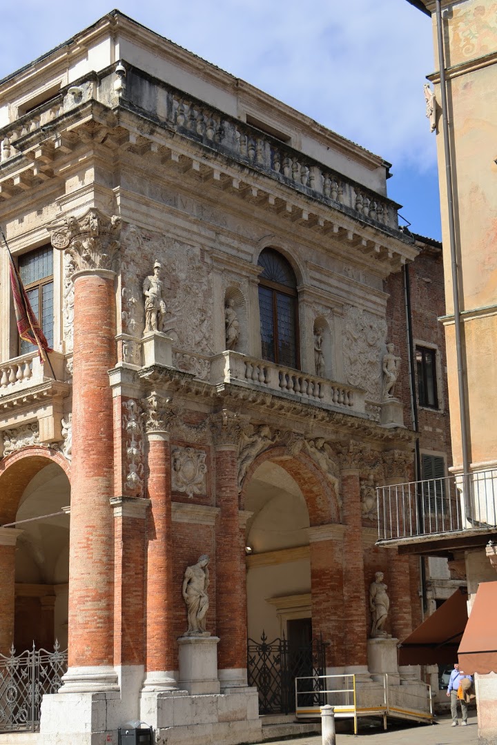 Loggia del Capitaniato, Vicenza