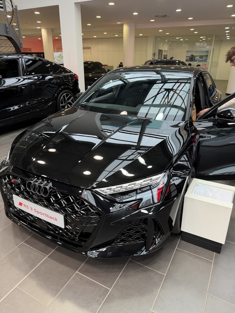 Lombarda Motori - Concessionario Audi Desio