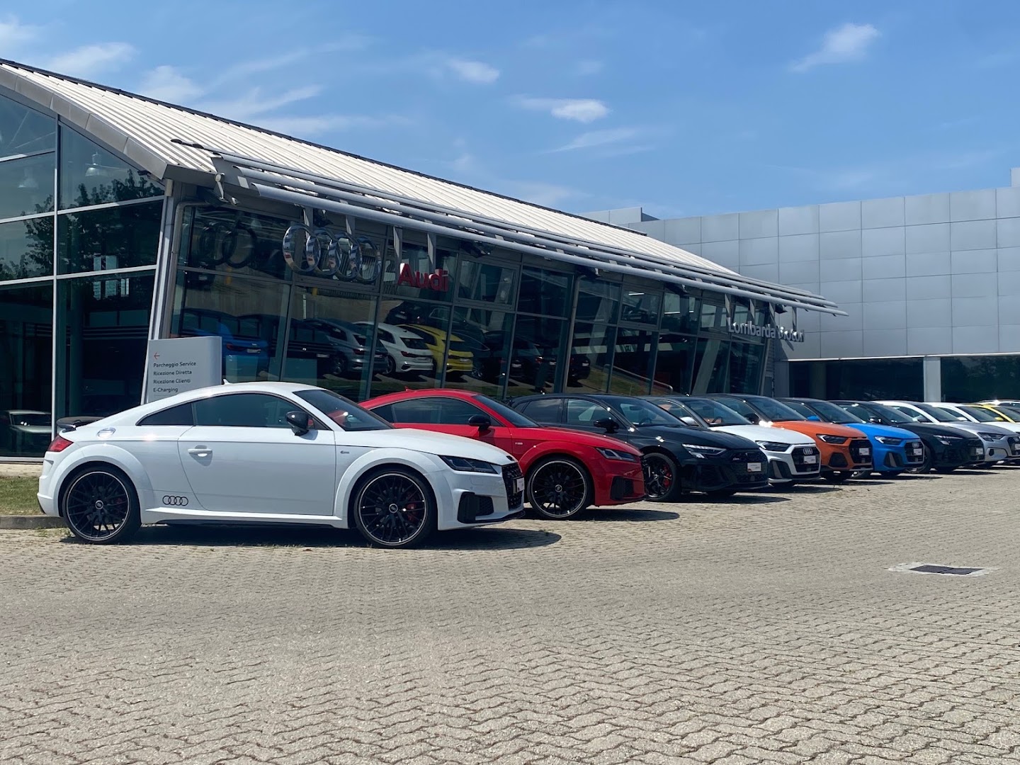 Lombarda Motori - Concessionario Audi Desio