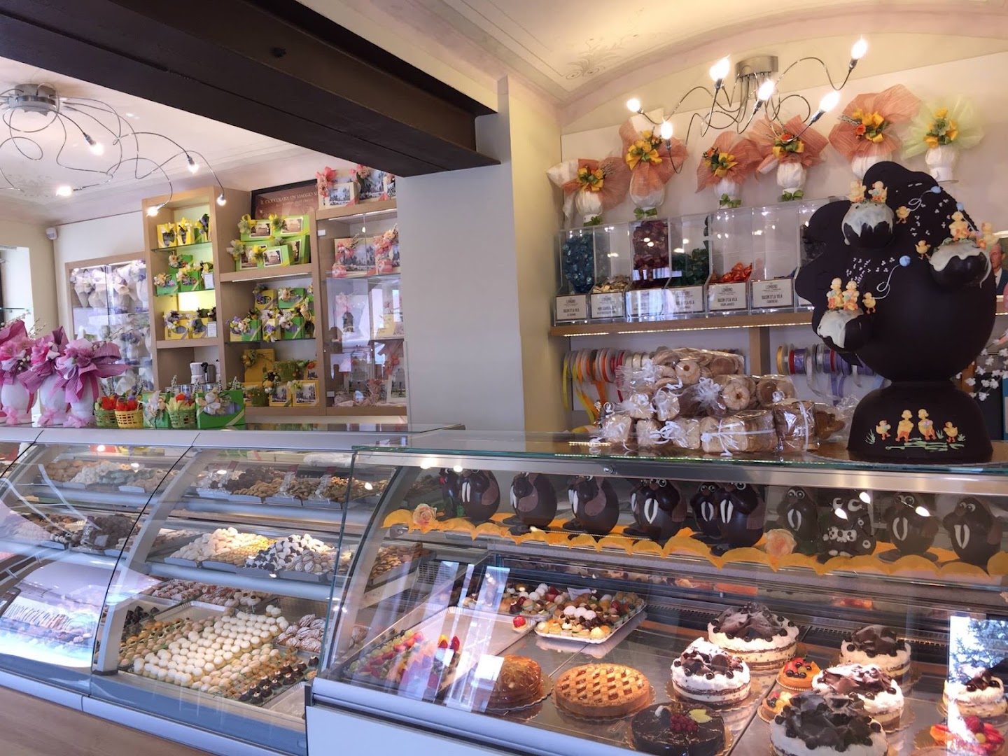 Lombino - Il Regno del Dolce - La Bottega del Caffè
