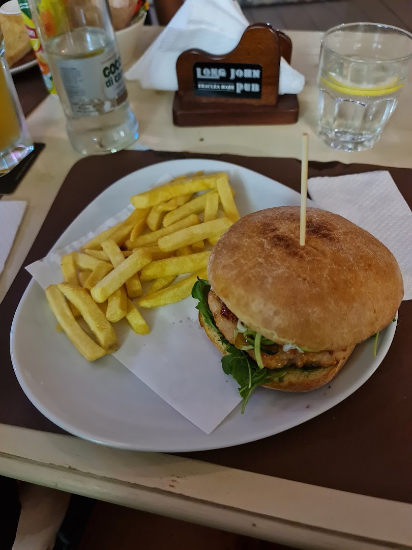 Long John Pub