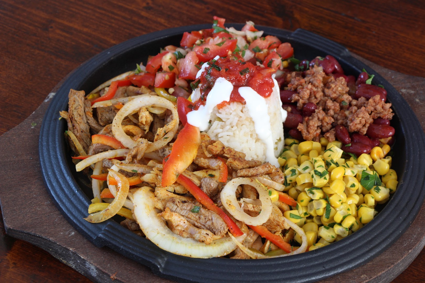 LOSCHICOS MEXICAN GRILL TEX-MEX