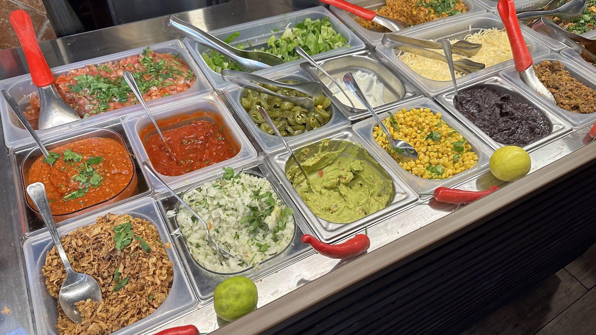 LOSCHICOS MEXICAN GRILL TEX-MEX