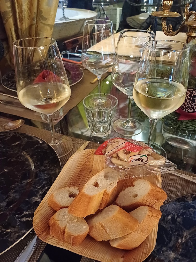 L'Oste di Vino | Enoteca • Ristorante • Bistrot