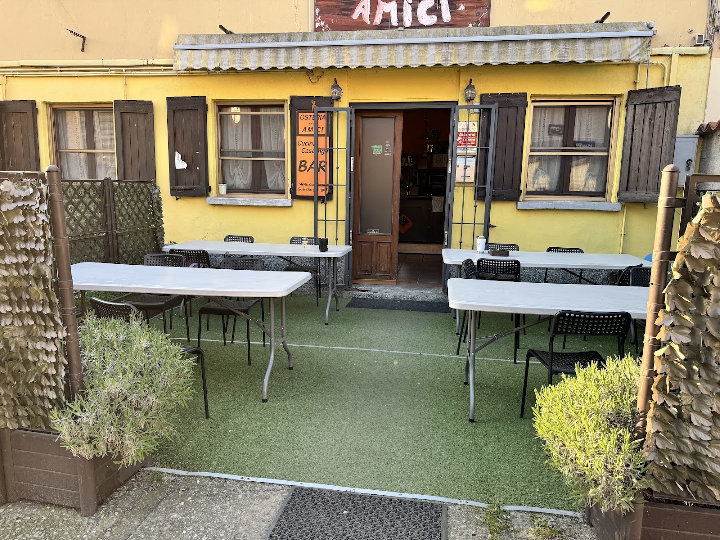 L'osteria degli Amici Snc di Ferdico Emanuele & c.