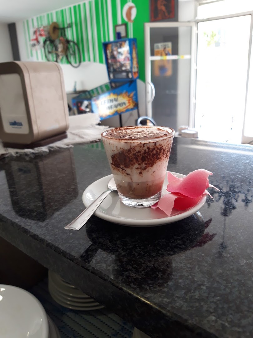 Lotus Café