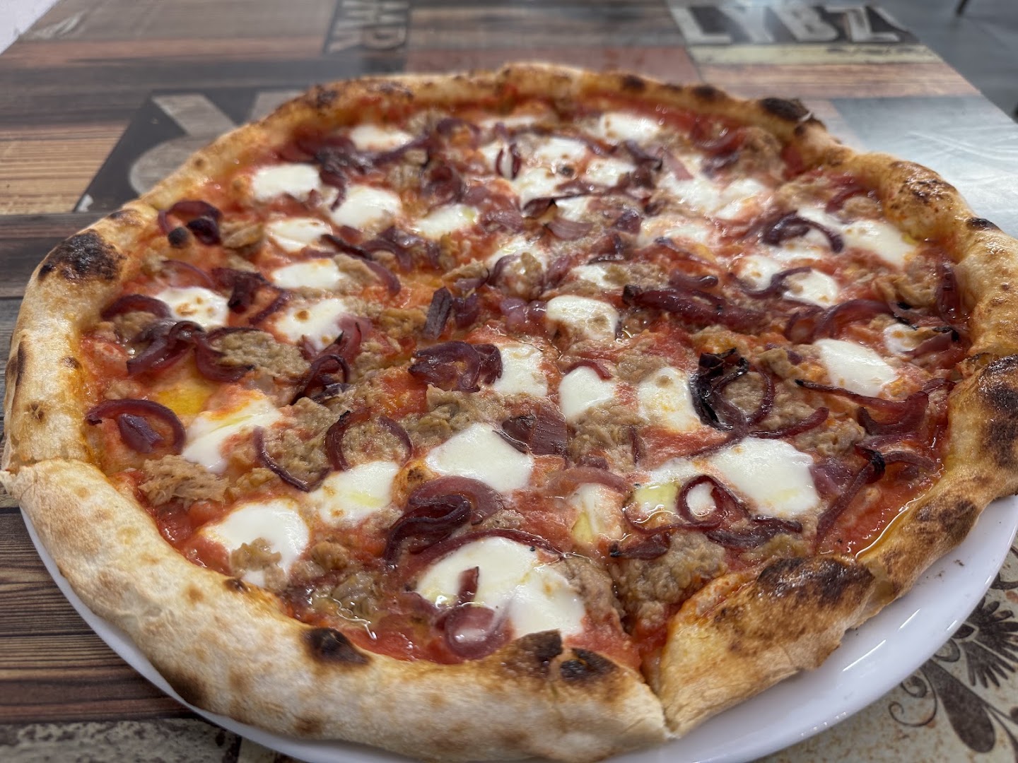 Love Caffe Bar & Pizzeria