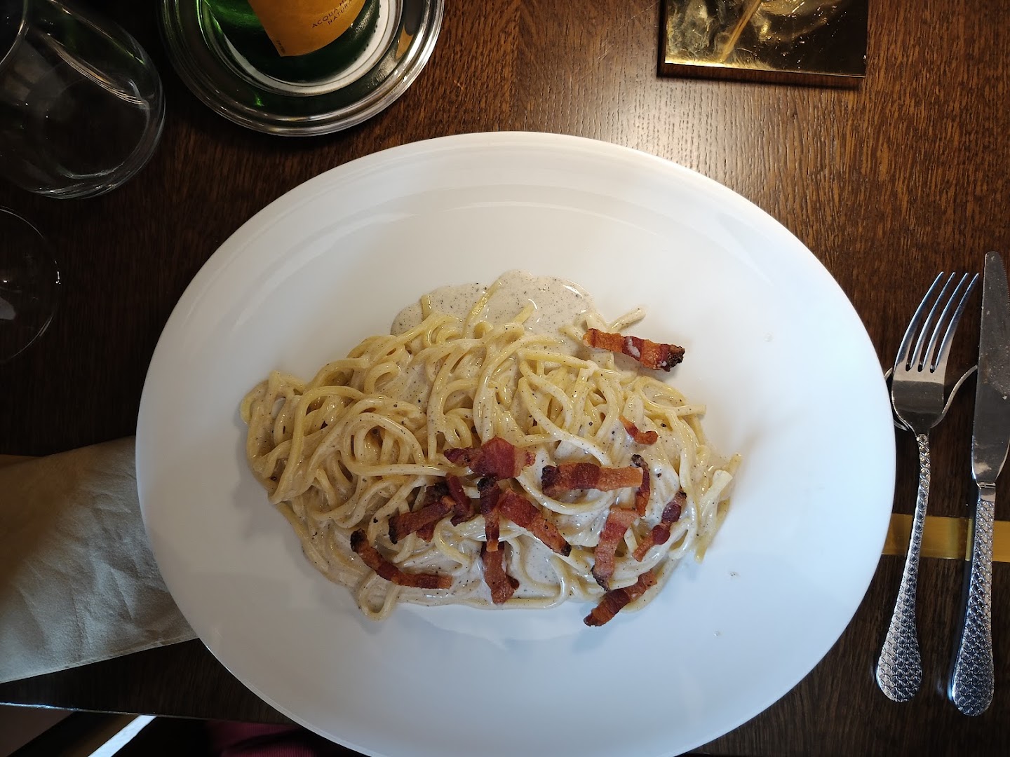 Love Pizza Restaurant - Via Acclavio