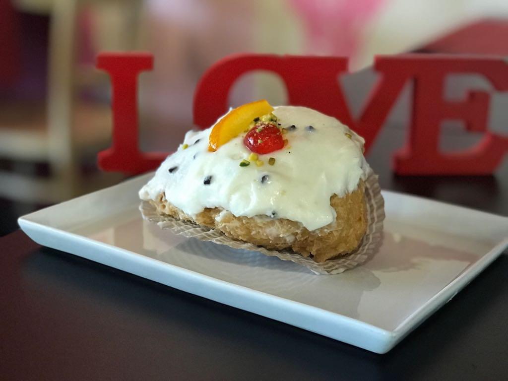 Love story Bar Pasticceria Pizzeria
